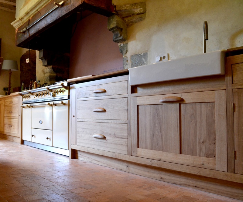 Oak Kitchen Furniture in Country Manor House
